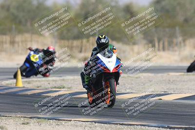 media/Oct-30-2025-Racers Edge (Thu) [[dabbdaf680]]/3-B Group/Session 2 Turn 2/